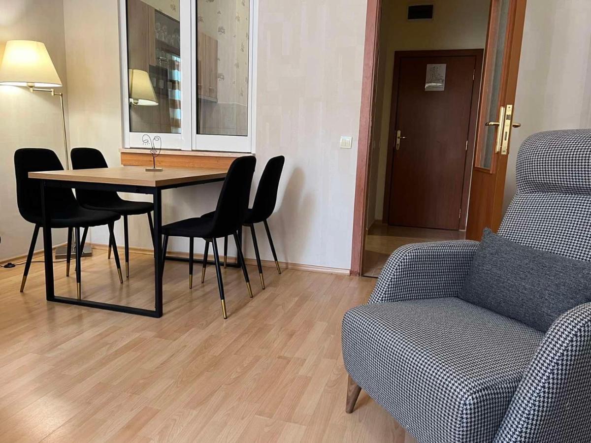 Flora Hotel Apartment 103 ボロヴェッツ エクステリア 写真
