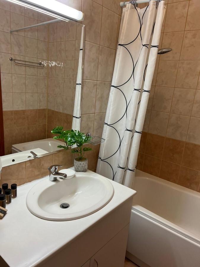 Flora Hotel Apartment 103 ボロヴェッツ エクステリア 写真