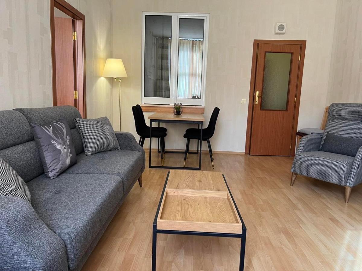 Flora Hotel Apartment 103 ボロヴェッツ エクステリア 写真