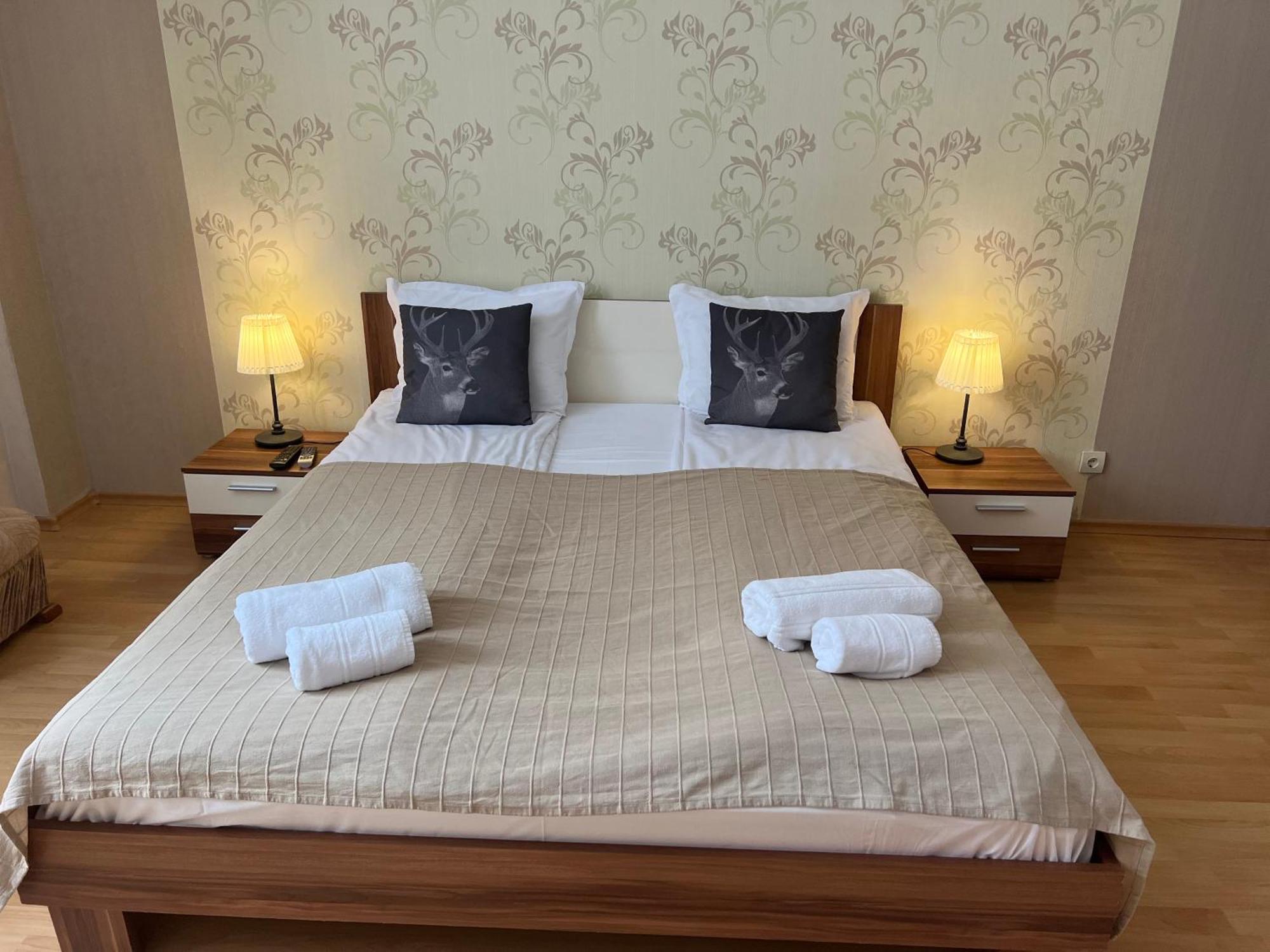 Flora Hotel Apartment 103 ボロヴェッツ エクステリア 写真